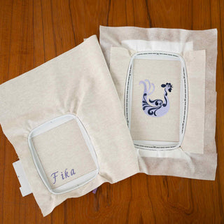 Designer Quartz 29 – embroidery hoops and workspace