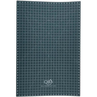 Quilters Select Dual Sided Cutting Mats 24" x 36"