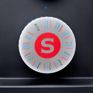 4432 Sterling – stitch selection dial close-up
